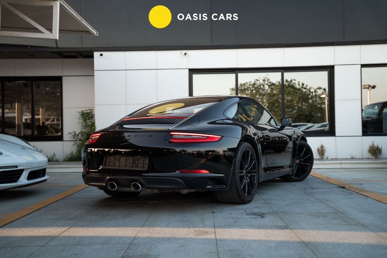 بورش 911 Carrera 3.0L (444 HP) Coupe