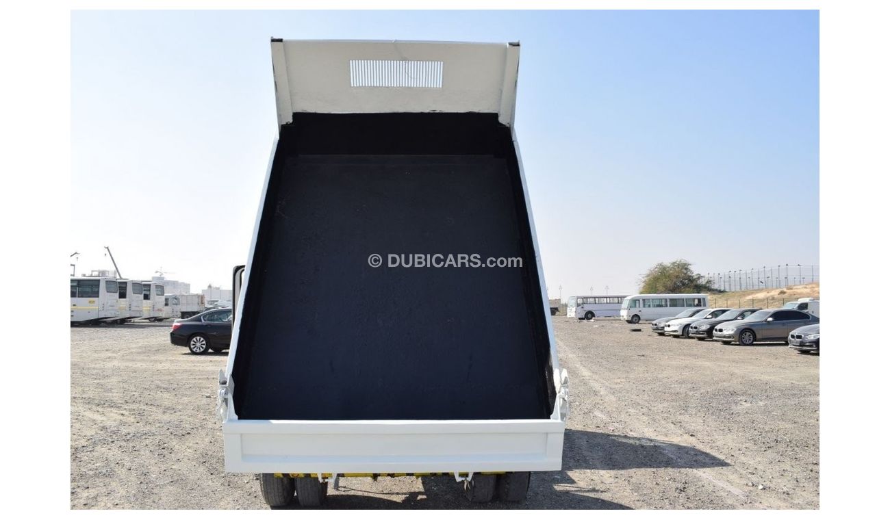 Mitsubishi Fuso Canter Mitsubishi Canter Dumper, Model:2009. Excellent condition