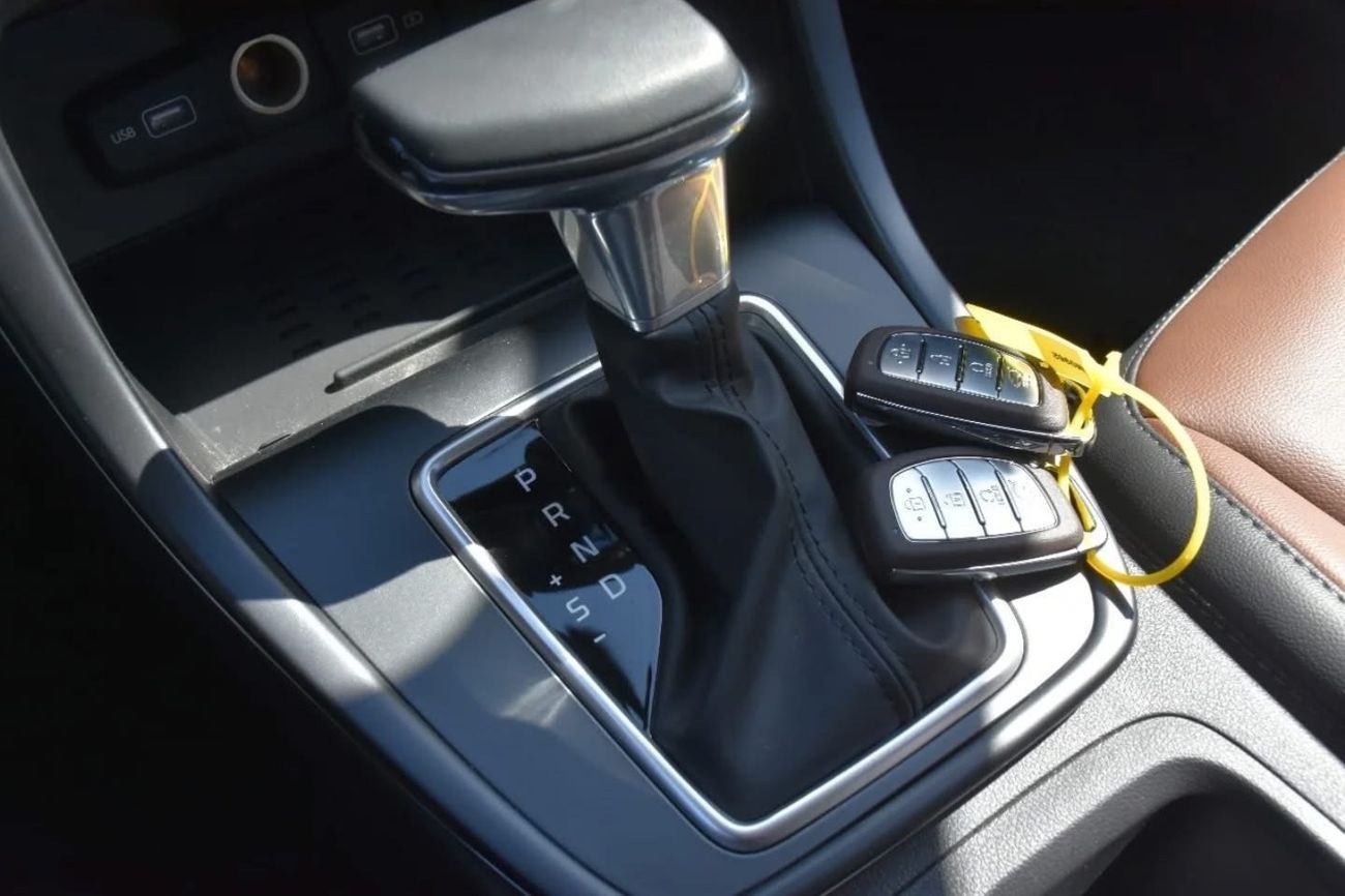 Hyundai Creta Top 1.6L Top 1.5L