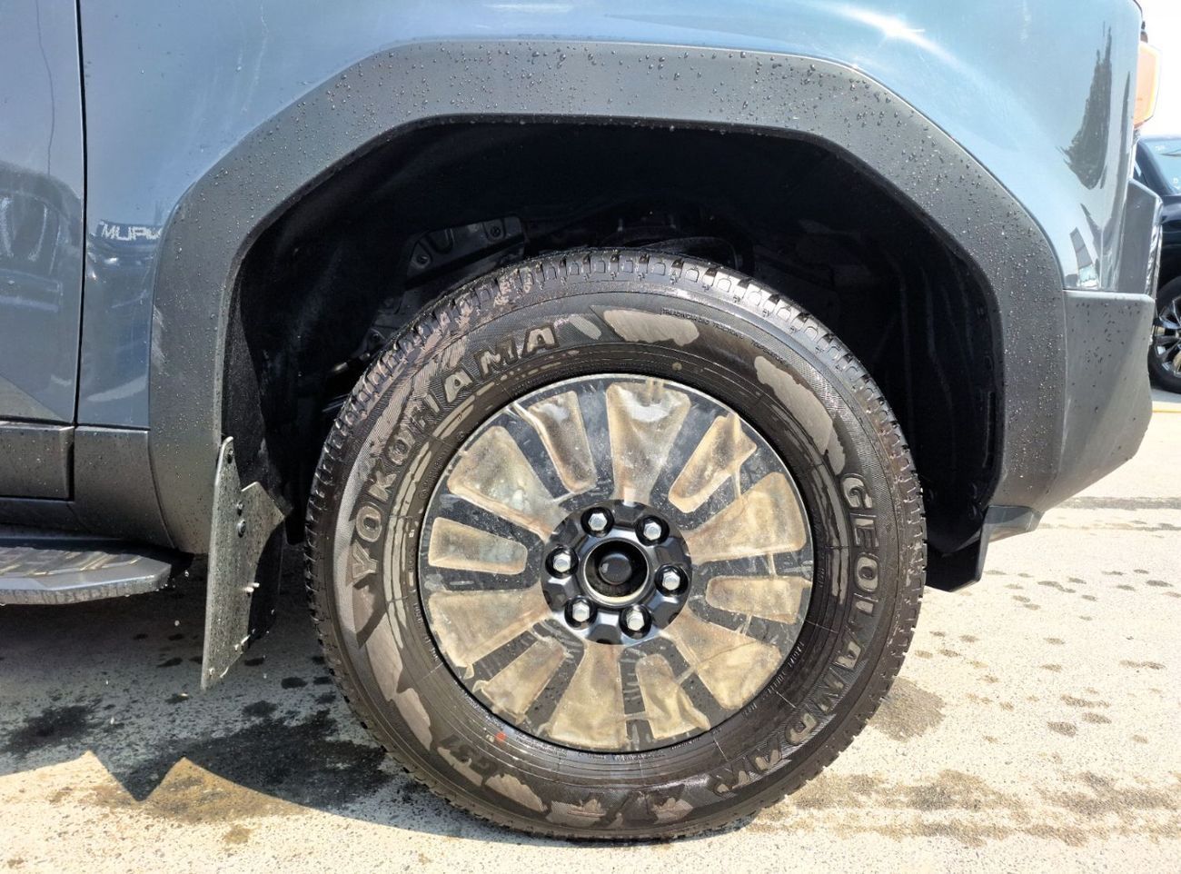 Toyota Prado Toyota Prado 2.7L 2025 Limited Grey Petrol EU (Export Only)