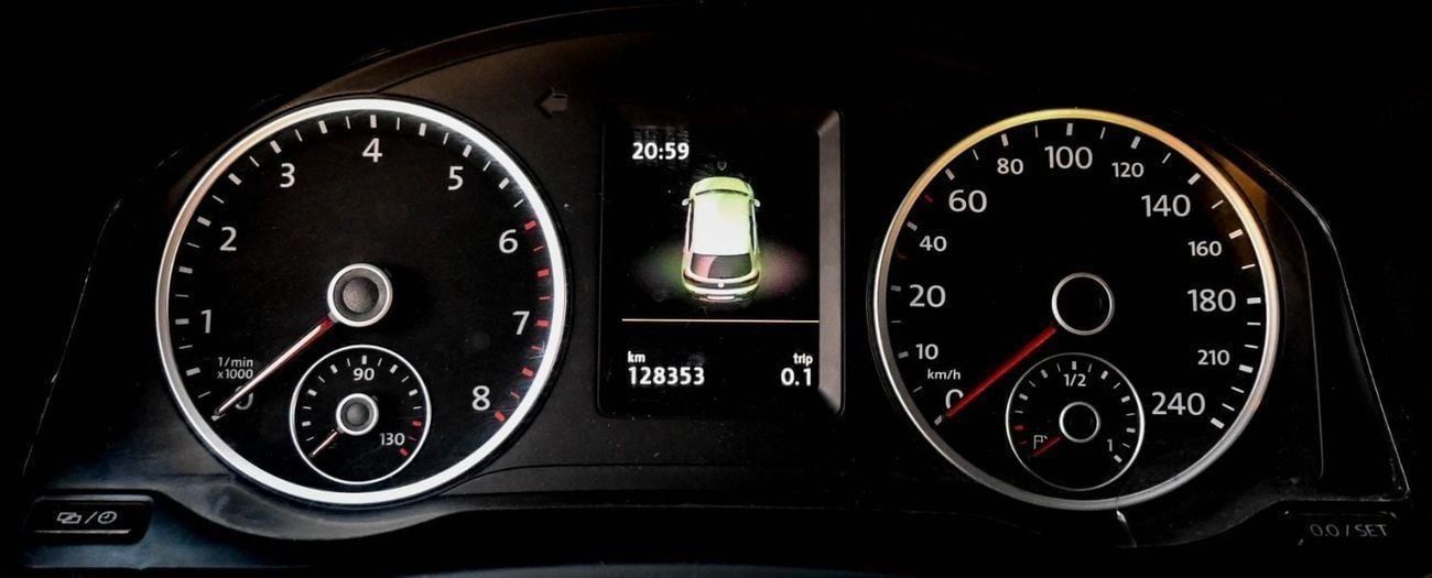 Volkswagen Tiguan VOLKSWAGEN TIGUAN GCC  SE 2.0L IN EXCELLENT CONDITION