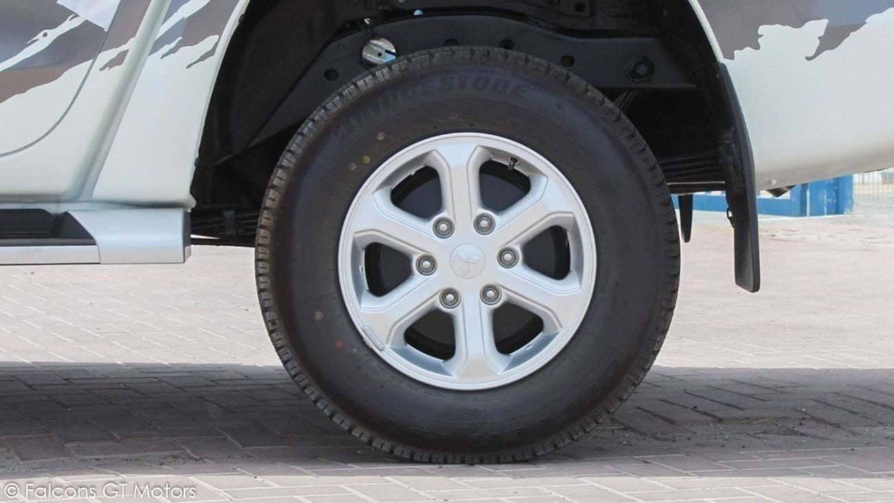 Mitsubishi L200 L200 2.4L DIESEL 4WD 2023