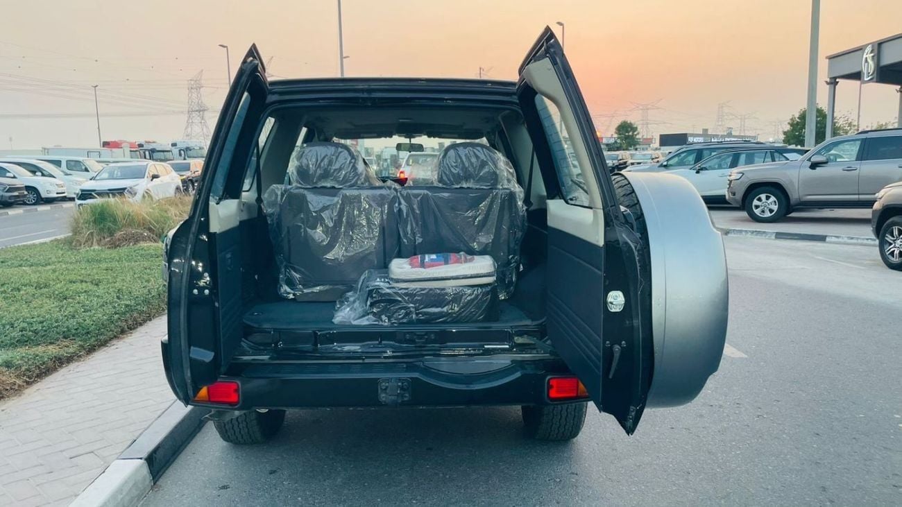 Nissan Patrol Super Safari NISSAN PATROL Y61 7B48