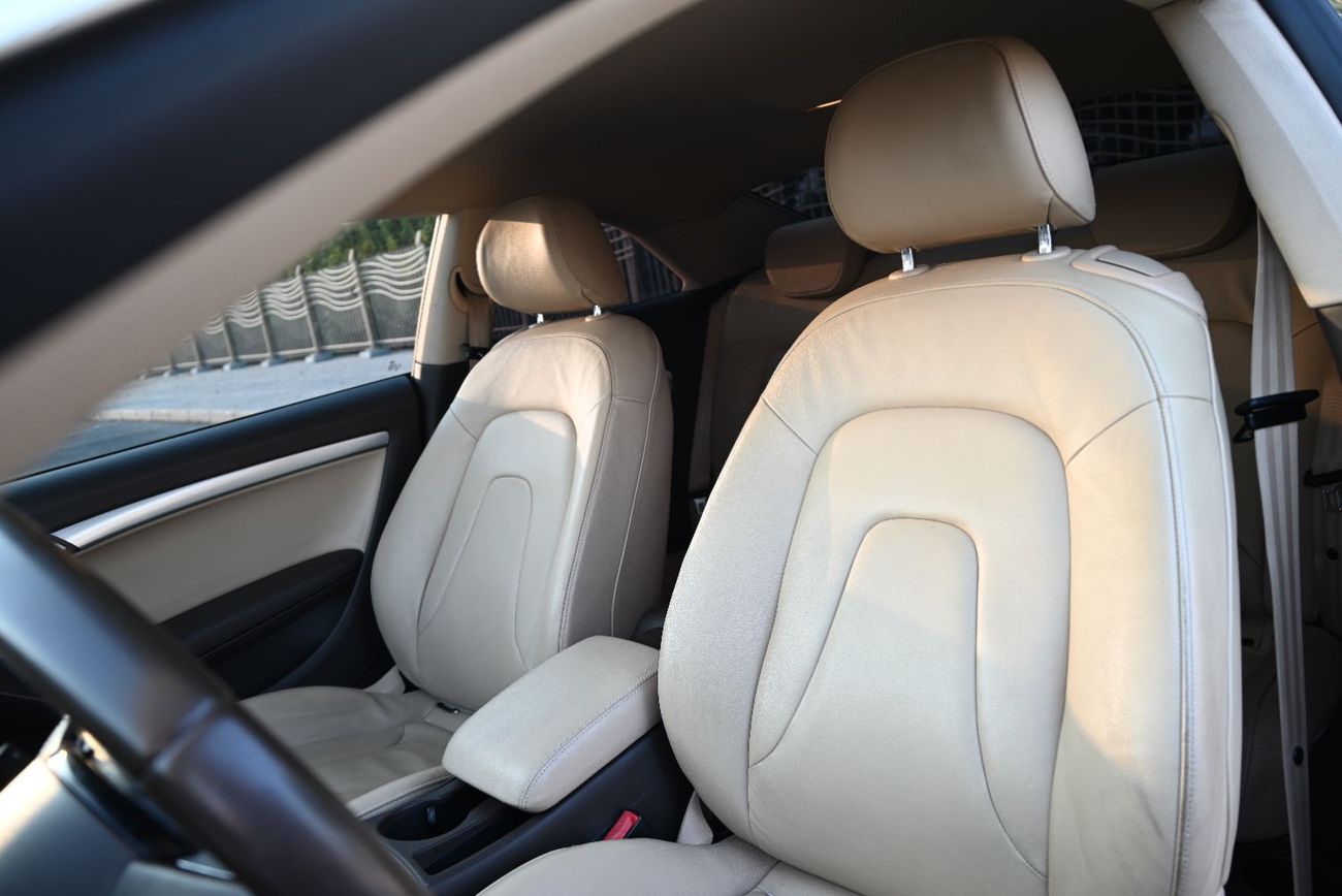 Audi A5 45 TFSI quattro Sport 2.0L - BEST DEALS - 0% DP - FSH - FIRST OWNER - AUDI A5 COUPE 4WD - GCC SPECS