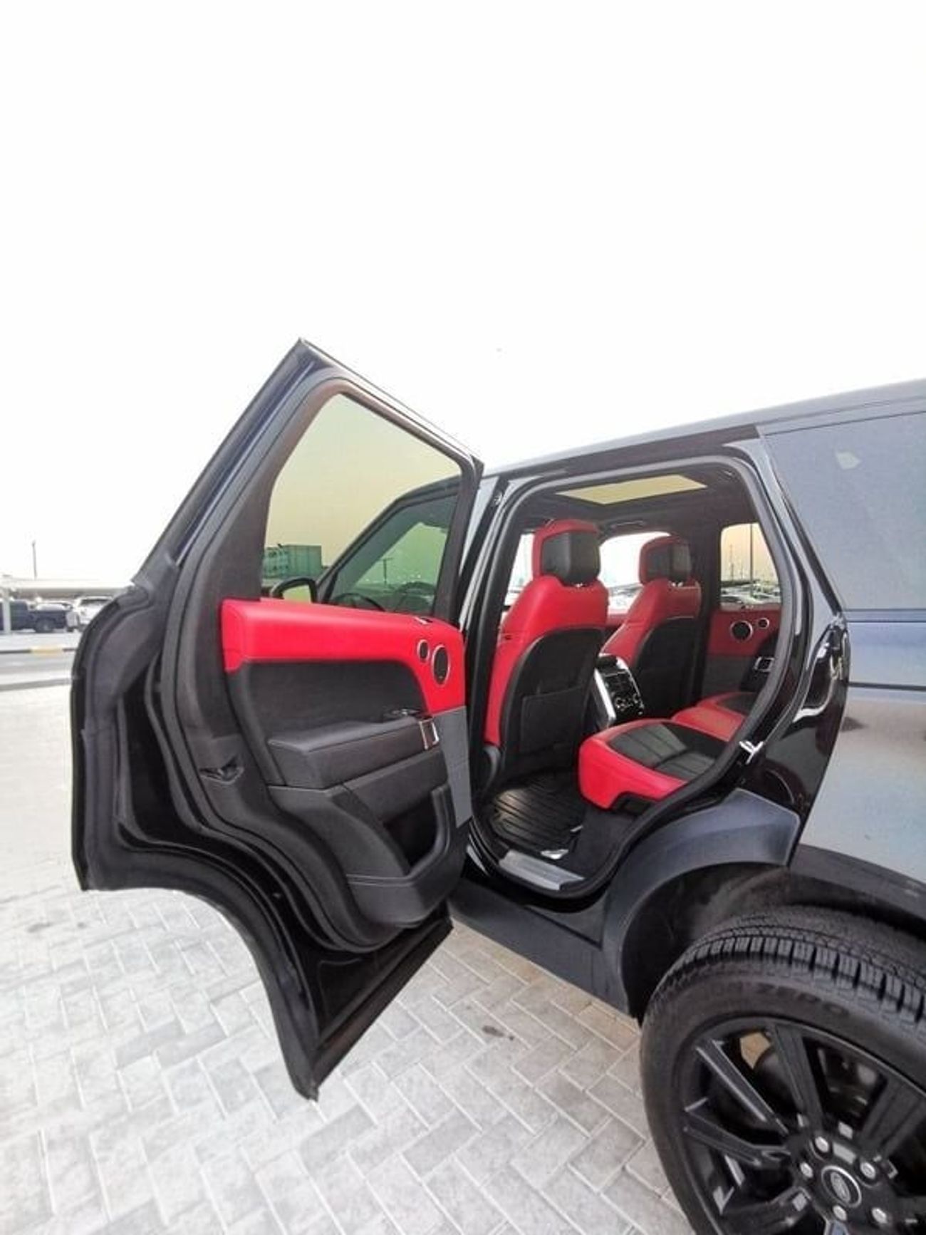 Land Rover Range Rover Sport Range Rover Sport HST - 2022 - Black