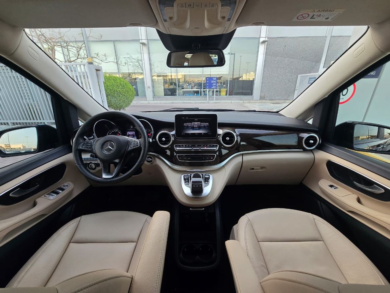 مرسيدس بنز V 250 اكسكلوسيف