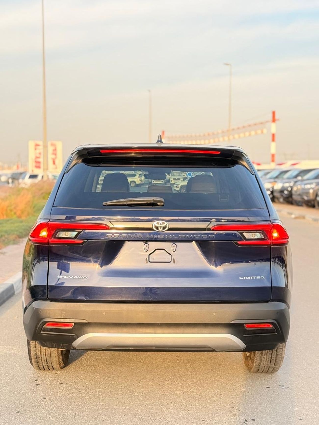 تويوتا جراند هايلاندر Hybrid XLE Full option panoramic, 360 camera 2024