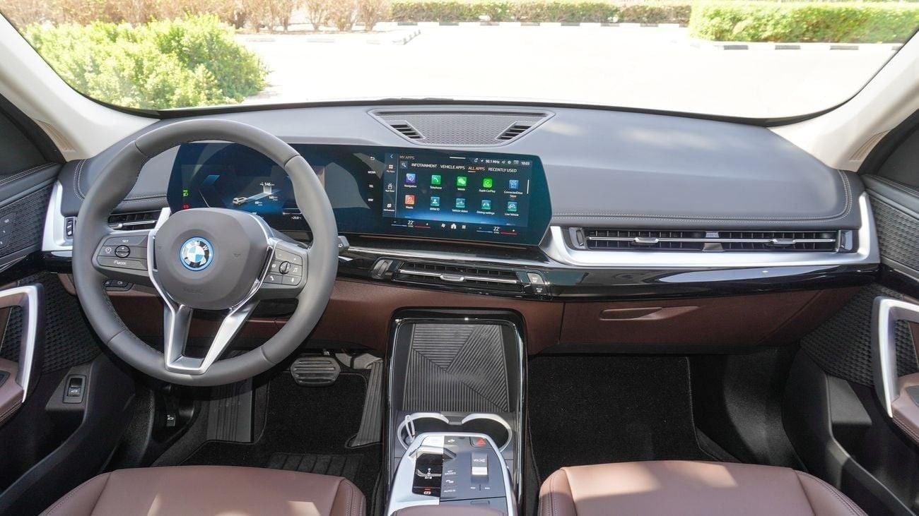 بي أم دبليو iX1 EDrive 25L