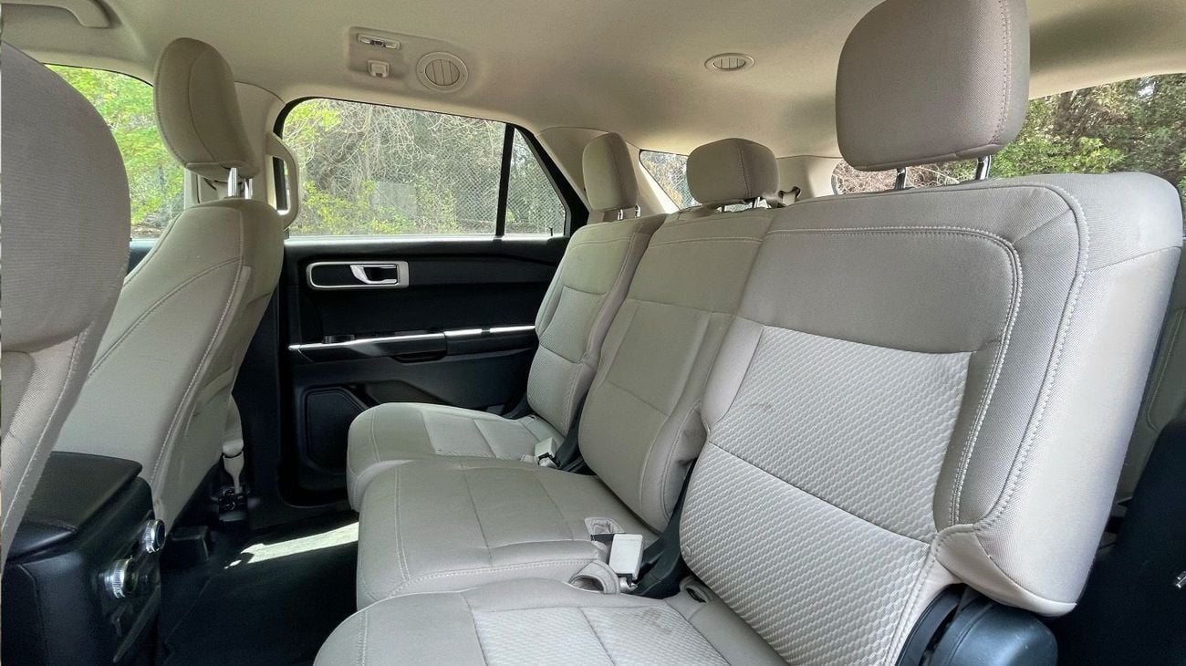 فورد إكسبلورر Base 100A 3.3L 4WD || 24 Months Agency Warranty || Complete service history available