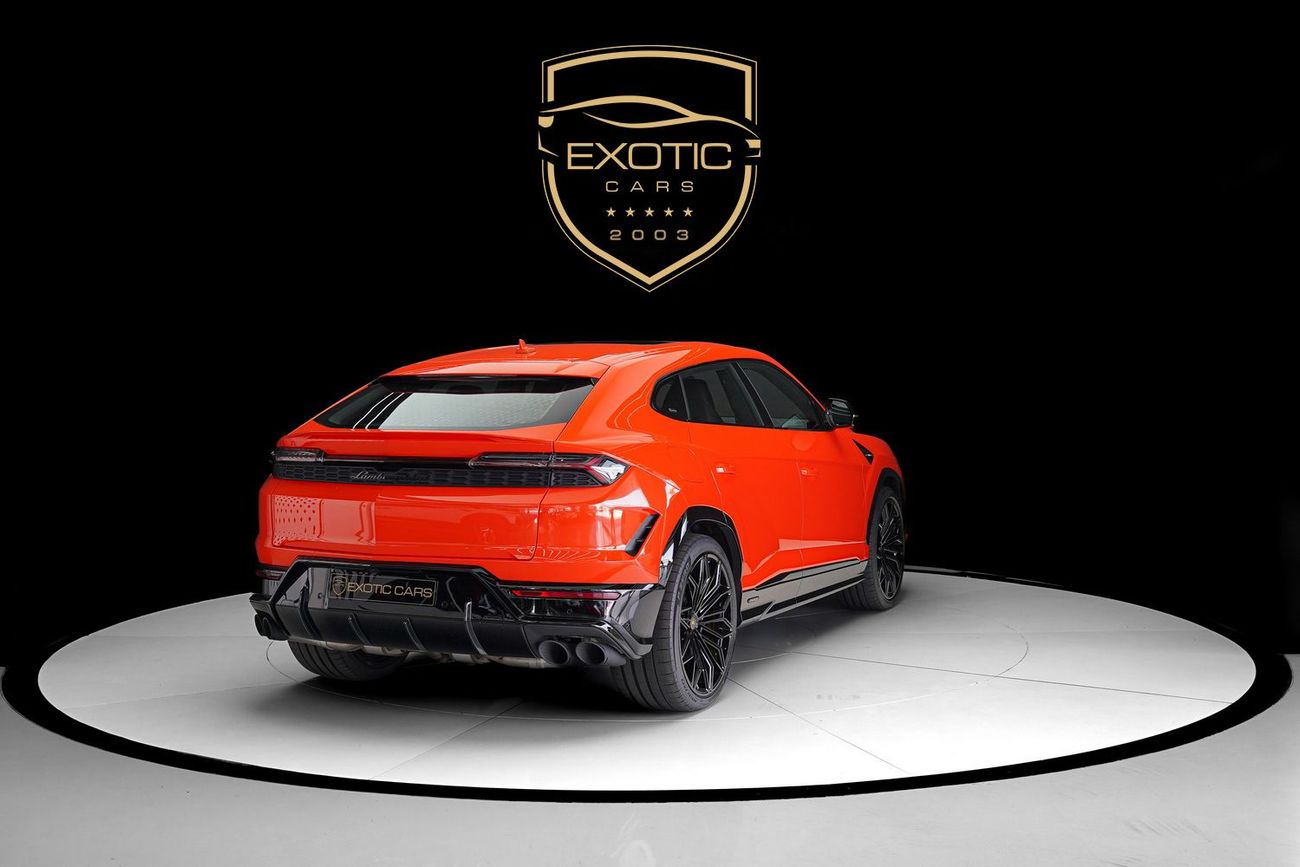 لامبورغيني اوروس STD 4.0T V8