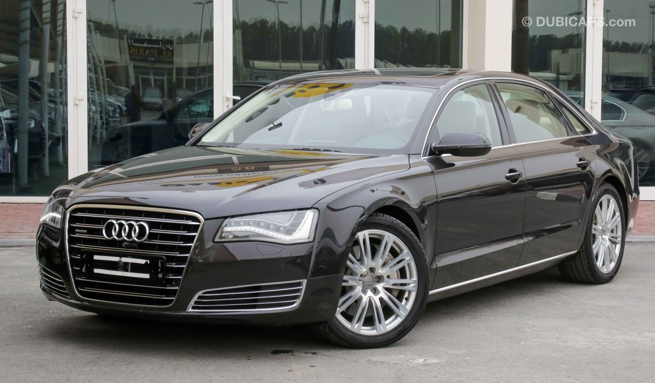 Audi A8 L  4.0T Quattro Full Service History GCC Specification