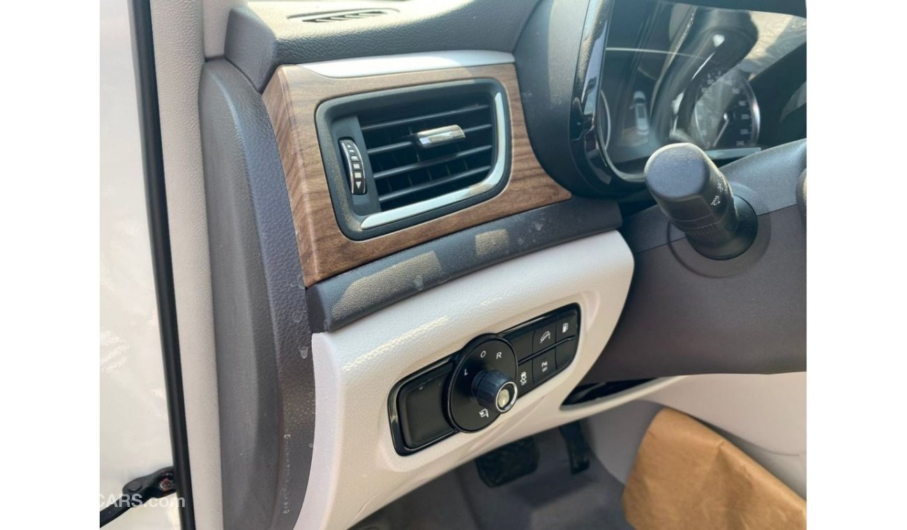 جي إي سي GS 8 GAC GS8 2.0L SUV FWD موديل 2021 ناقل حركة أوتوماتيكي أبيض اللون