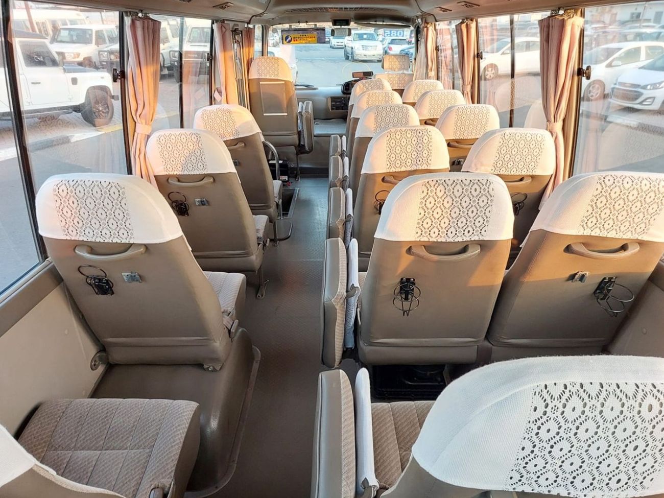 تويوتا كوستر TOYOTA COASTER BUS RHD 1998 MODEL 4.1 L DIESEL AUTOMATIC(PM02852)