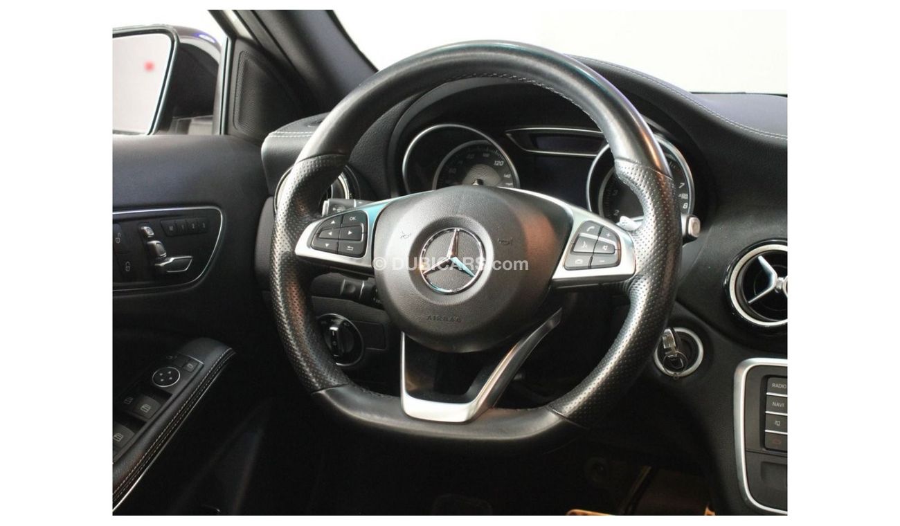 Mercedes-Benz GLA 250
