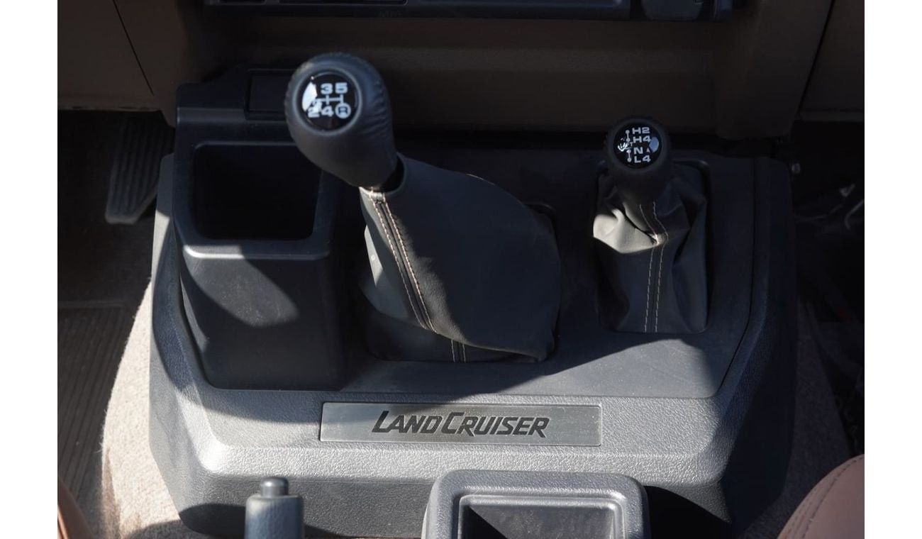 تويوتا لاند كروزر 70 TOYOTA LAND CRUISER 4.5 V8 DIESEL HTOP 5 DOOR