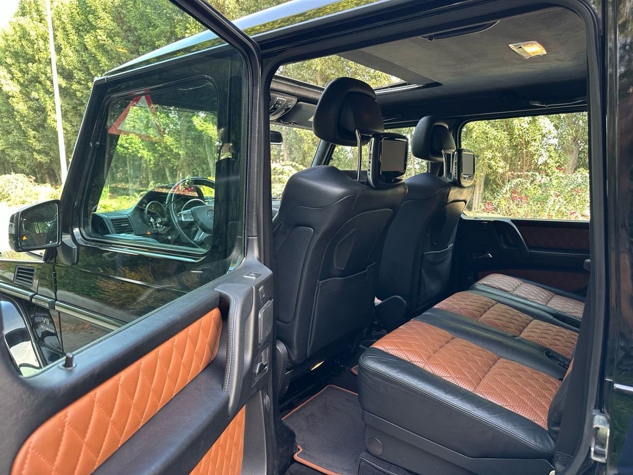 Mercedes-Benz G 63 AMG First Edition 5.5L | Carbon Fiber | 2013 | GCC Specs | First Owner | Full Service History | Perfect