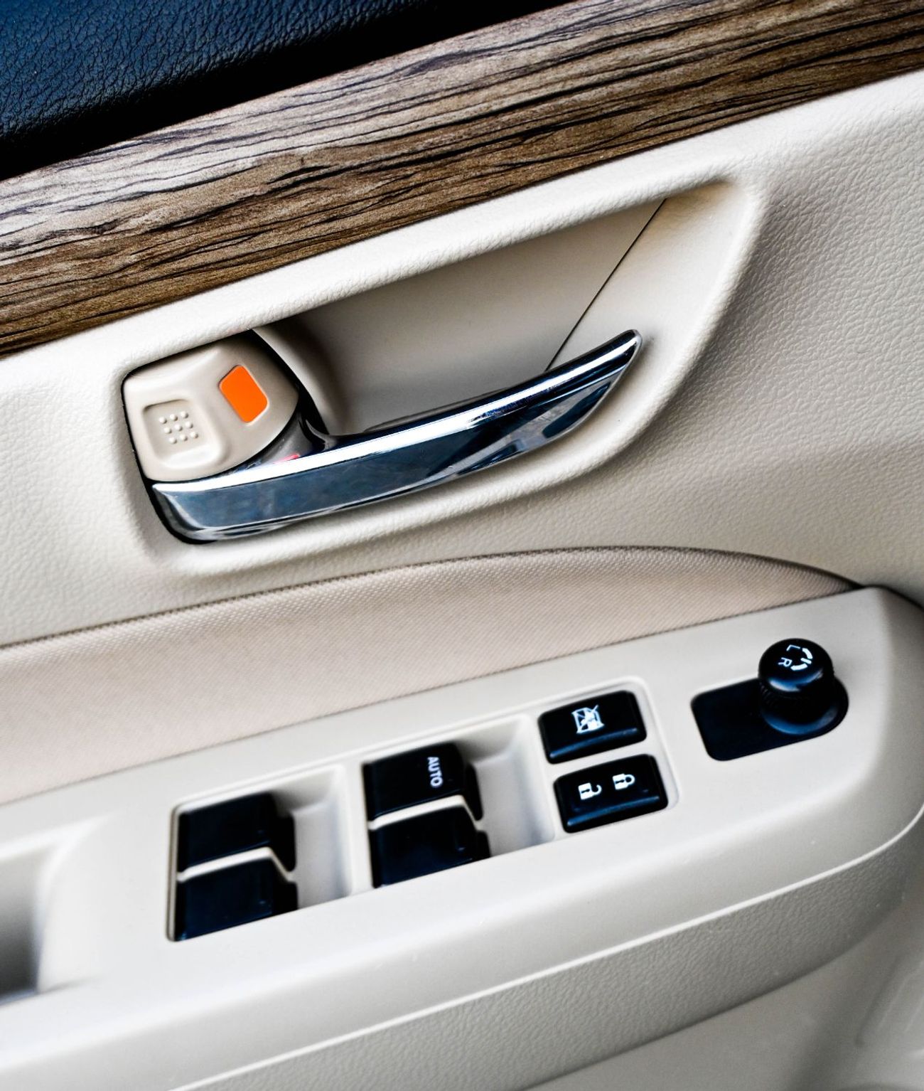 سوزوكي سياز Suzuki Ciaz 2023, Gulf specifications, basic option, in excellent condition