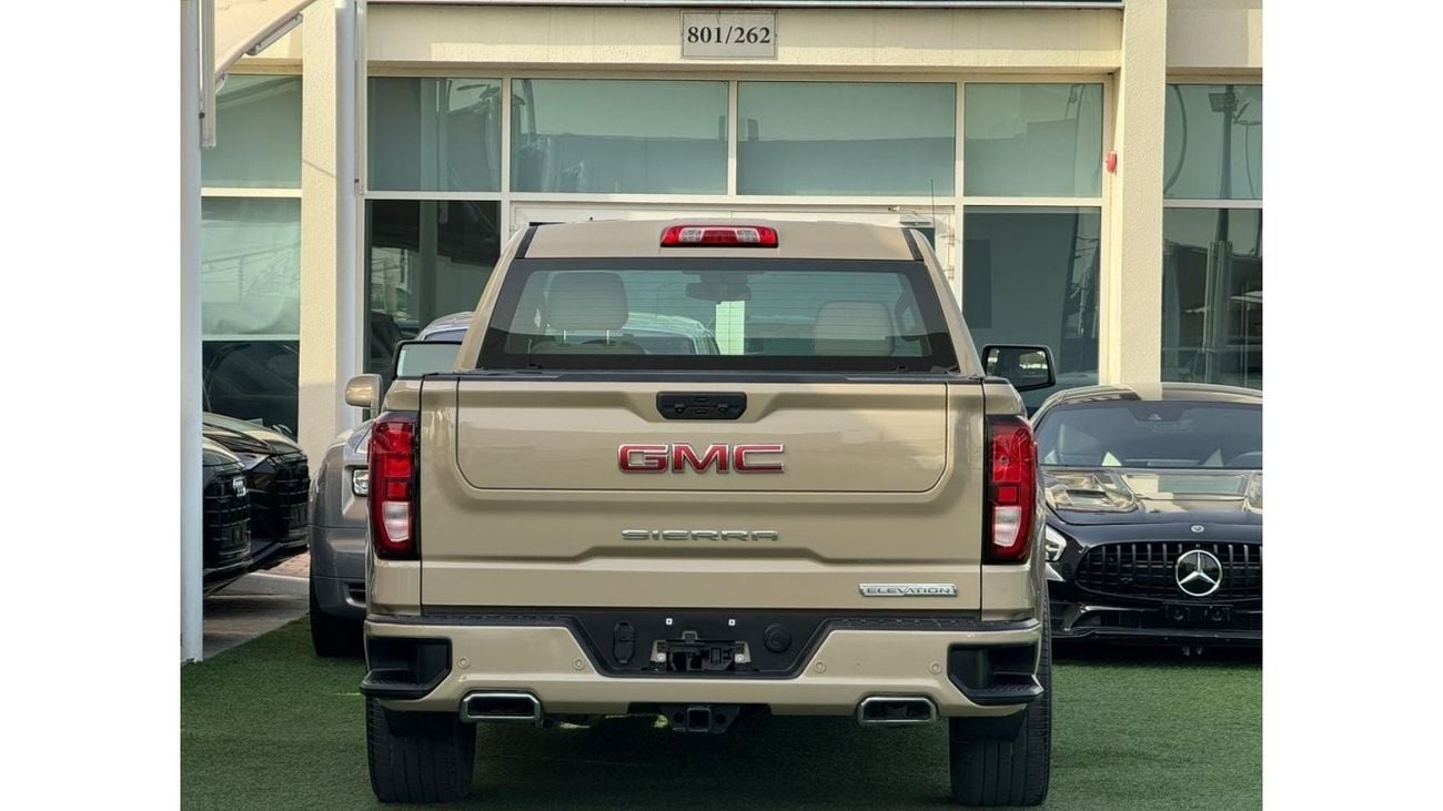 GMC Sierra GMC SIERRA ELEVATION GCC 2022 FULL OPTION FULL SERVICE HISTORY UNDER WARRANTY