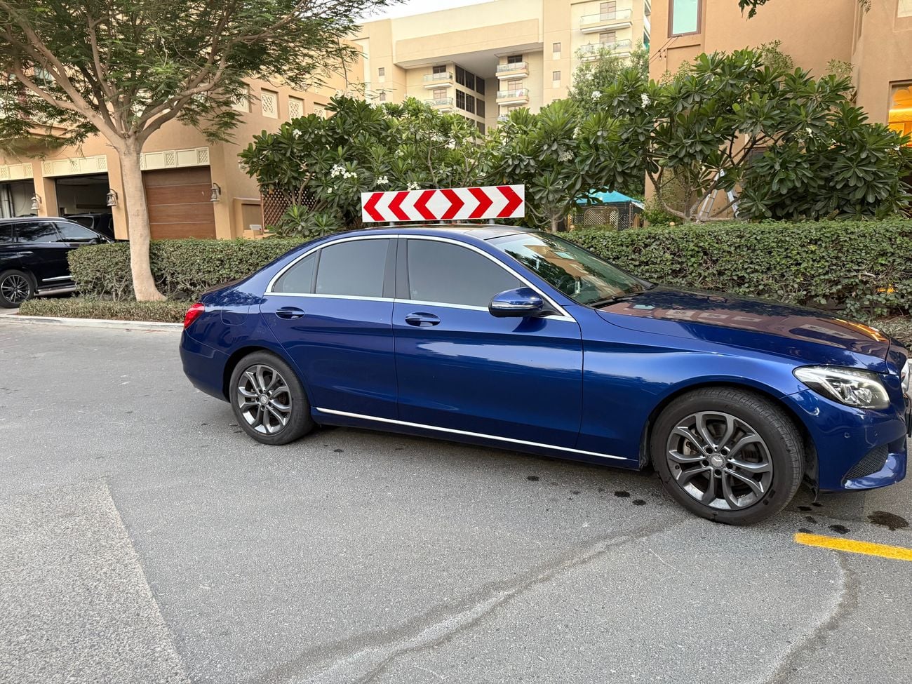 مرسيدس بنز C 200 4 litre