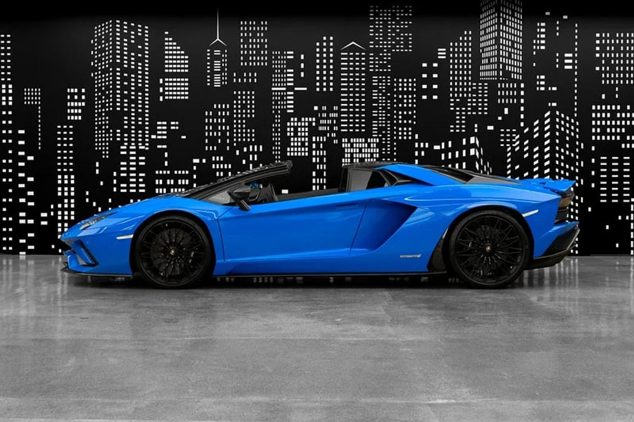 Lamborghini Aventador 6.5L V12