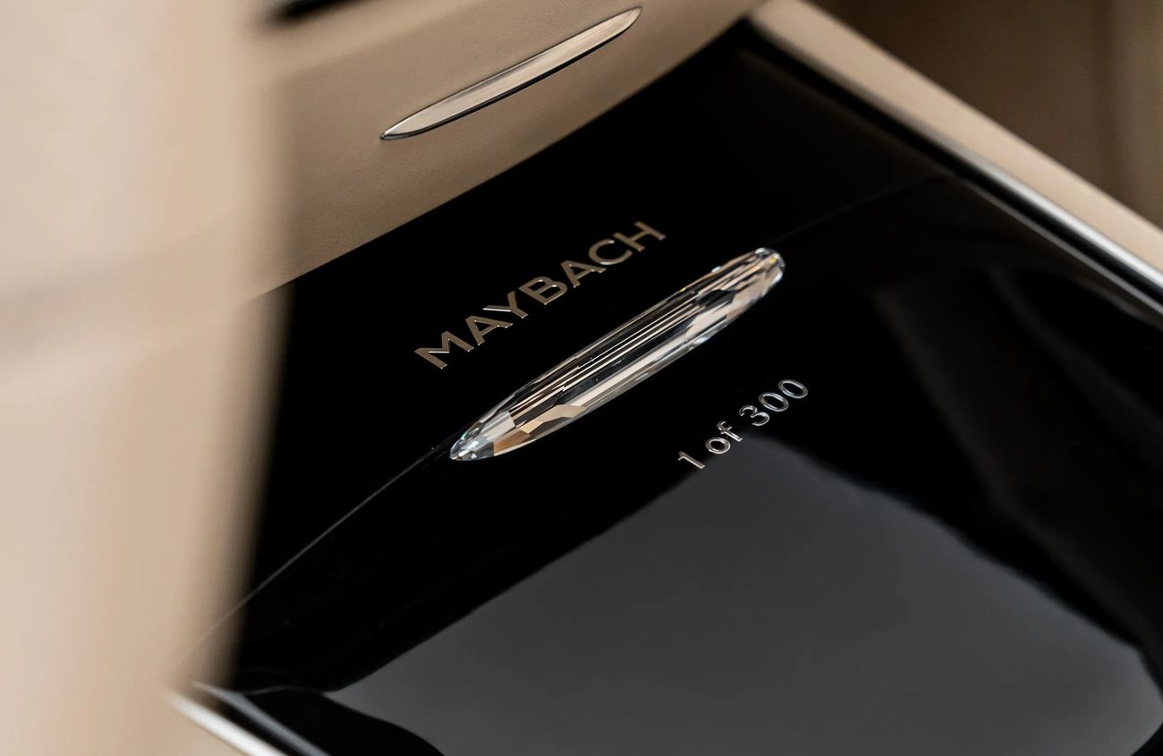 Mercedes-Benz S 650 Cabriolet 6.0L V12 Bi-Turbo Engine