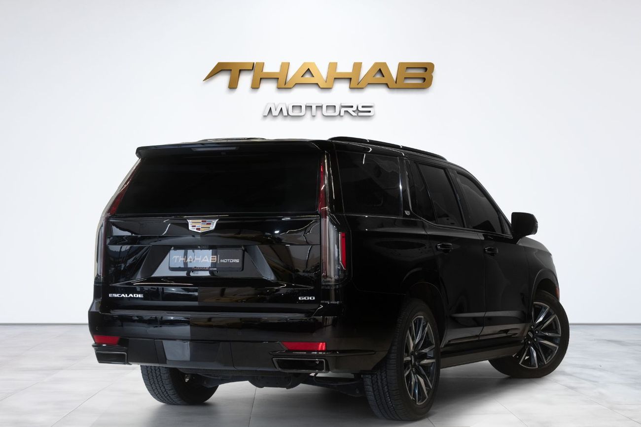 كاديلاك إسكالاد 2021 | VIP SEAT | FULL OPTION | GCC SPECS | PERFECT CONDITION