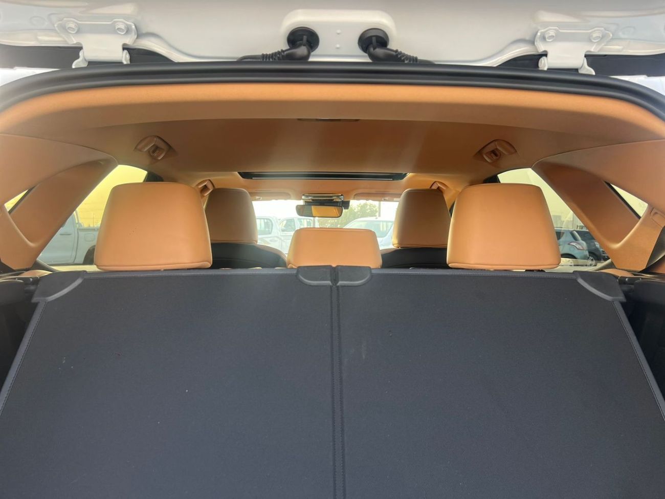 لكزس NX 250 2025 Lexus NX250 Luxury Full Option 2.5L V4 - FWD- Petrol - Low Mileage - Radar & Sensor - Leather S