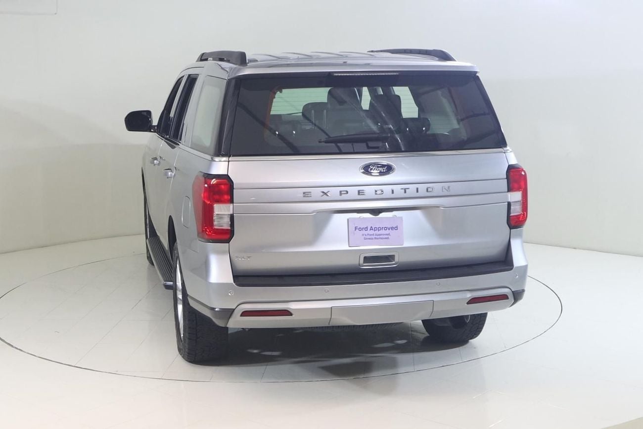 Ford Expedition XLT XT222 / AL TAYER MOTORS / AL QOUZ SHOWROOM