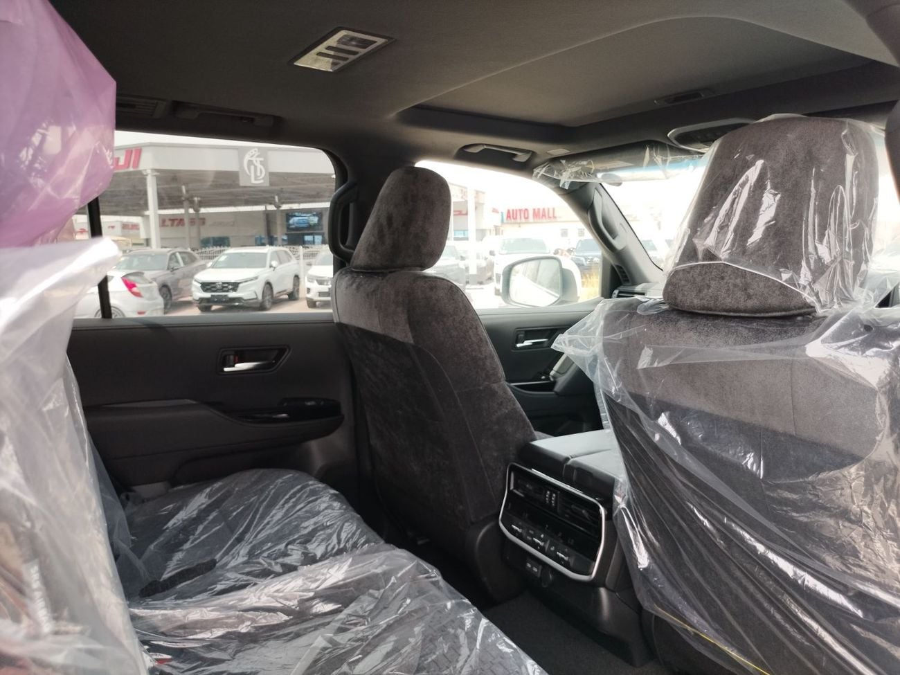 تويوتا لاند كروزر Toyota Landcruiser Lc300 Ax 2025 RHD Petro engine 3.5L automatic gear