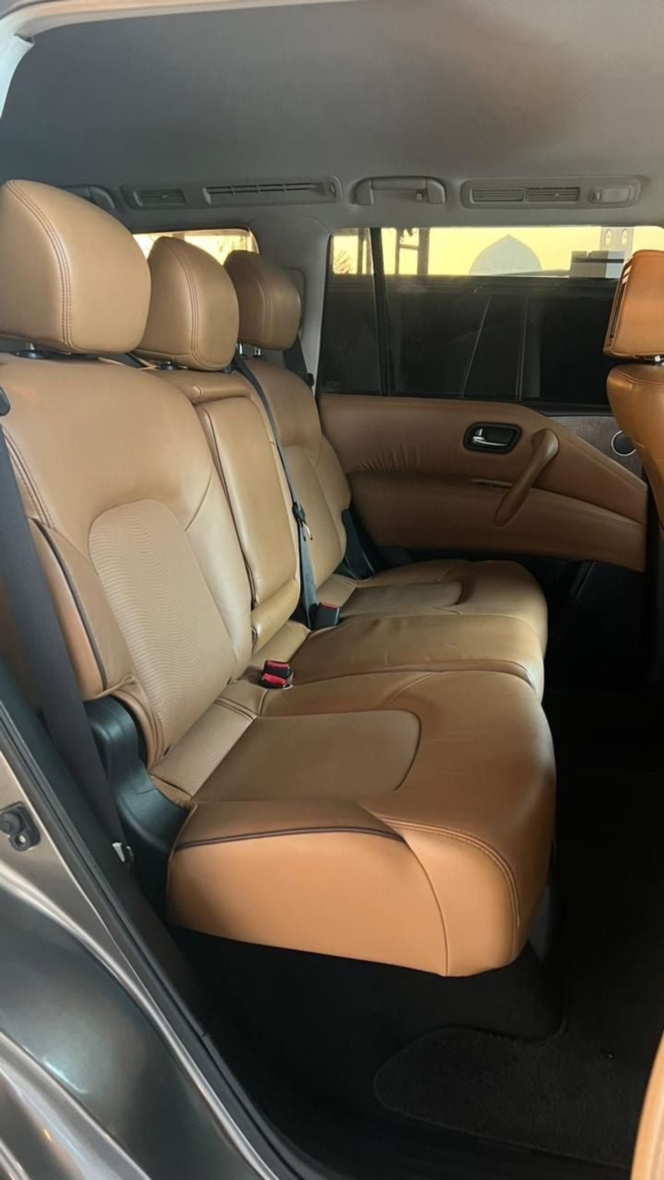 نيسان باترول SE Platinum 5.6L