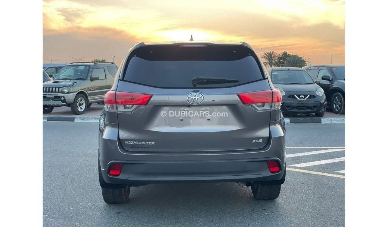 Toyota Highlander *Offer*2019 TOYOTA HIGHLANDER XLE 3.5L-V6 / EXPORT ONLY