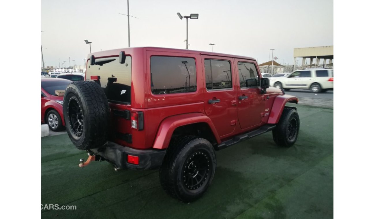 Jeep Wrangler Jeep wrangler unlimited Sahara 2013 GCC original color