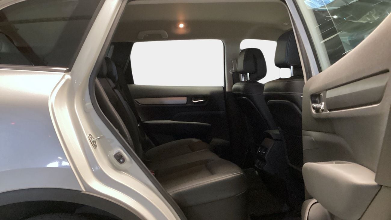 رينو كوليوس 2.5L 170 PE 2WD CVT | شامل الضمان | 0 ﺪﻔﻋﺓ ﺃﻮﻟﻯ