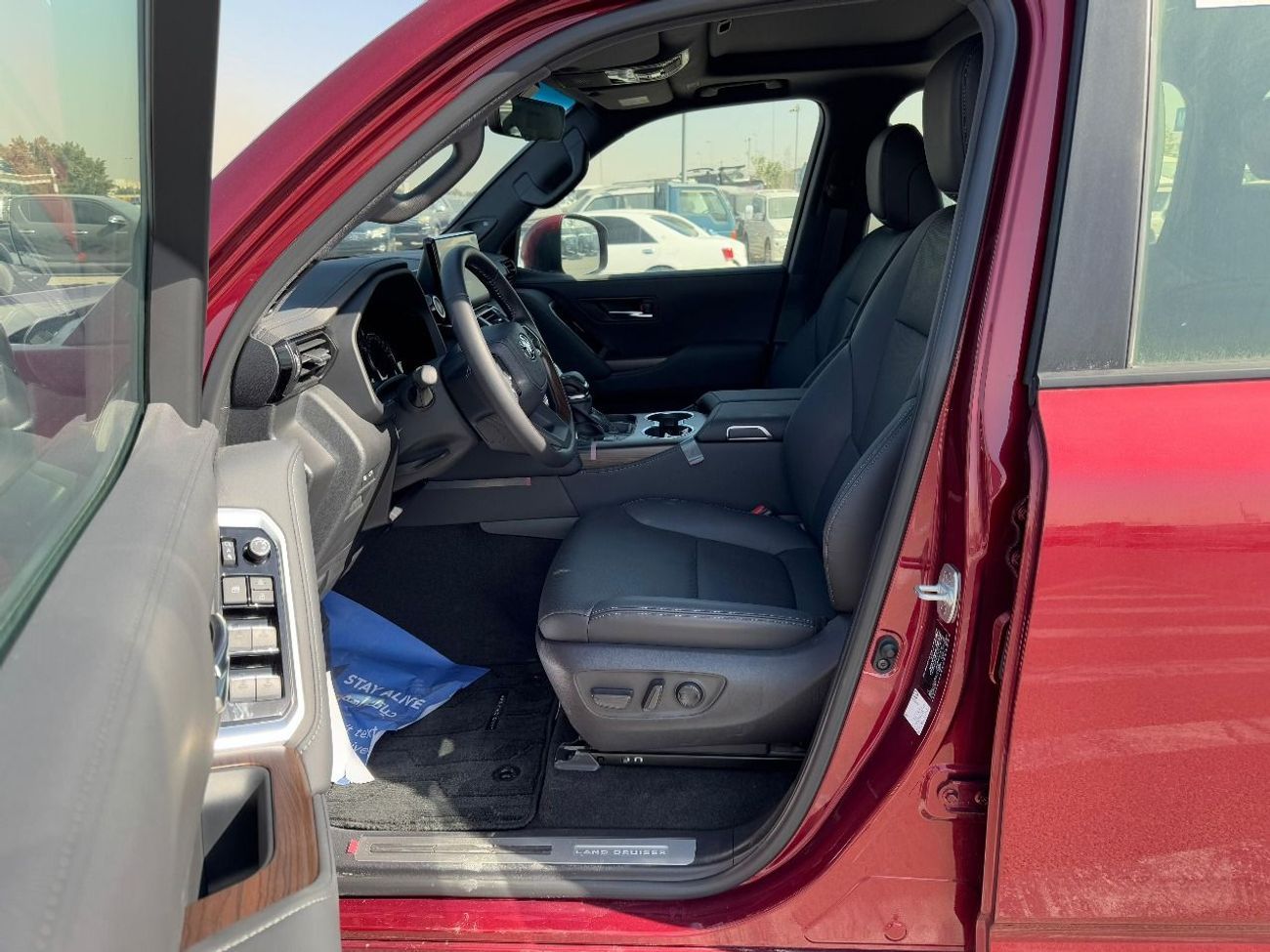 Toyota Land Cruiser GXR 3.5L Twin Turbo V6 Petrol Full Option , Radar , JBL