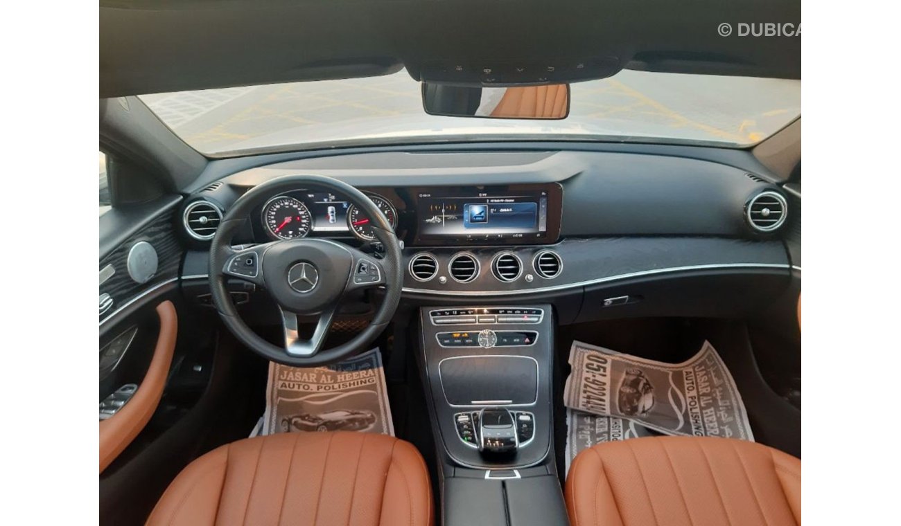 Mercedes-Benz E300 مرسيدس بنز E300 2018 وارد امريكي فل اوبشين فتحة جلد بانوراما يوجد كاميرا خلفية نظيفة جدا وبحالة ممتا