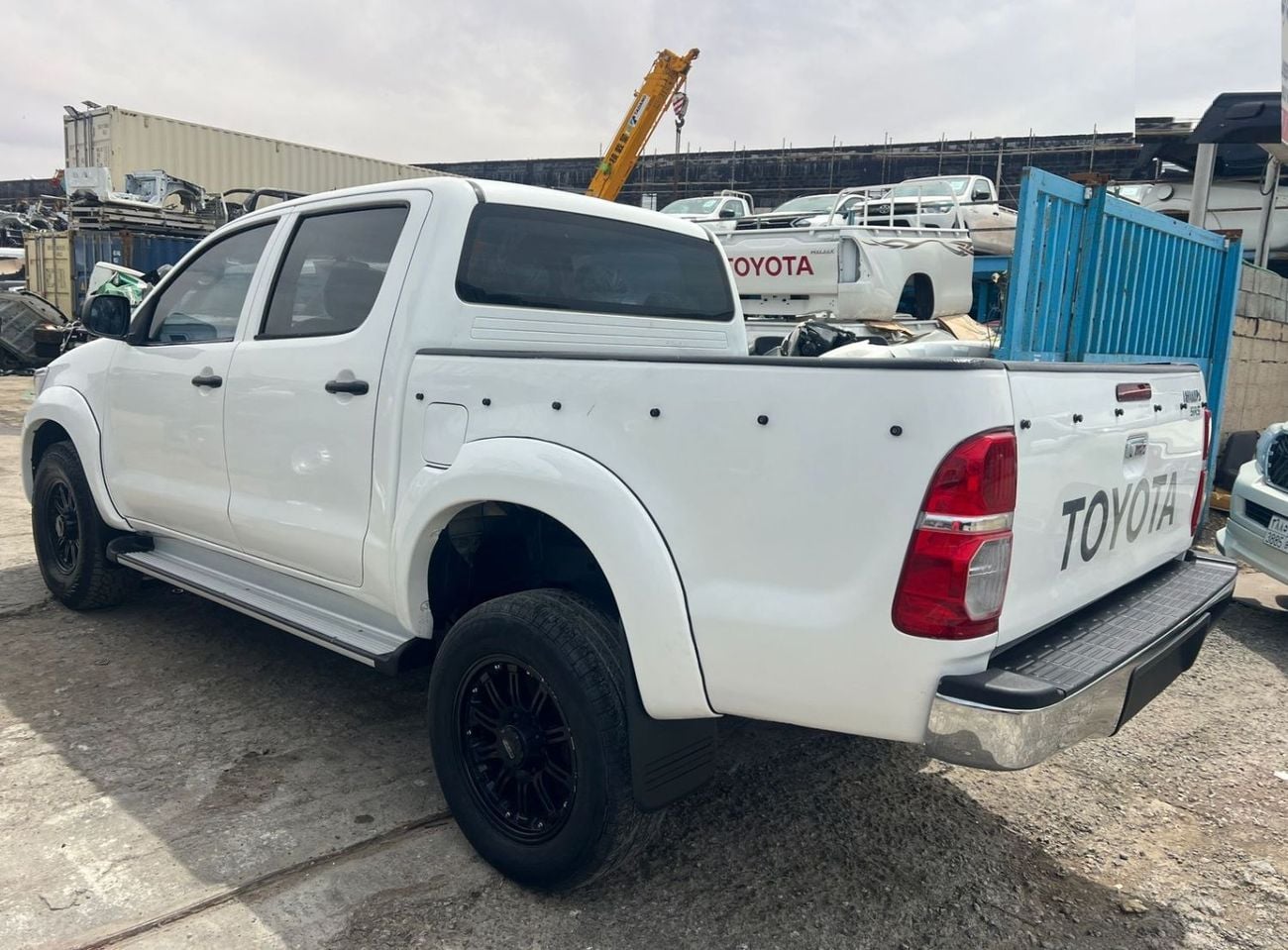 Toyota Hilux DLX RIGHT HAND DRIVE ONLY FOR EXPORT