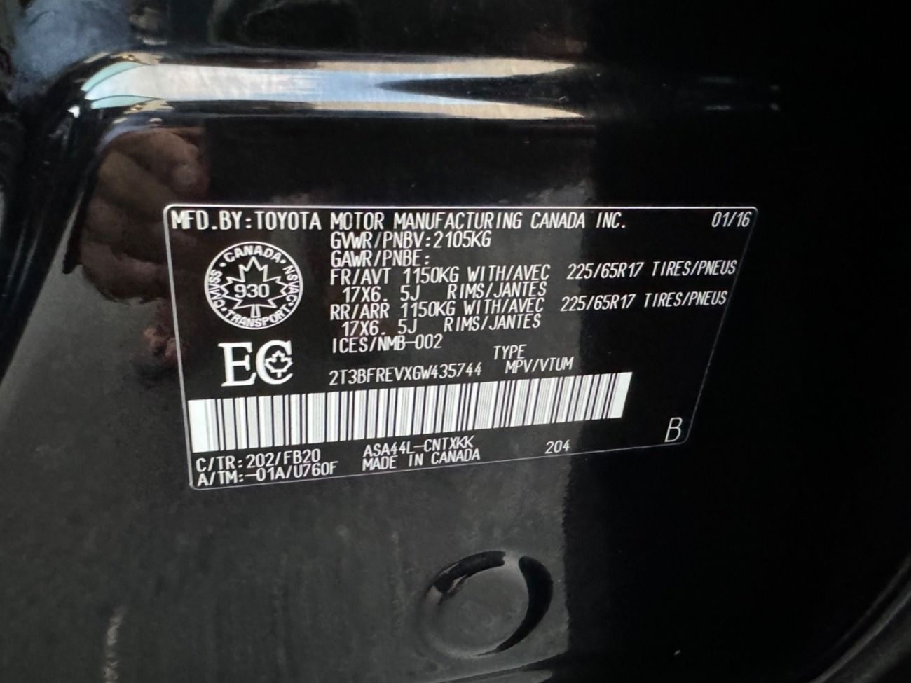 Toyota RAV4 2016 KEY START 4x4 - 2.5L CANADA SPEC