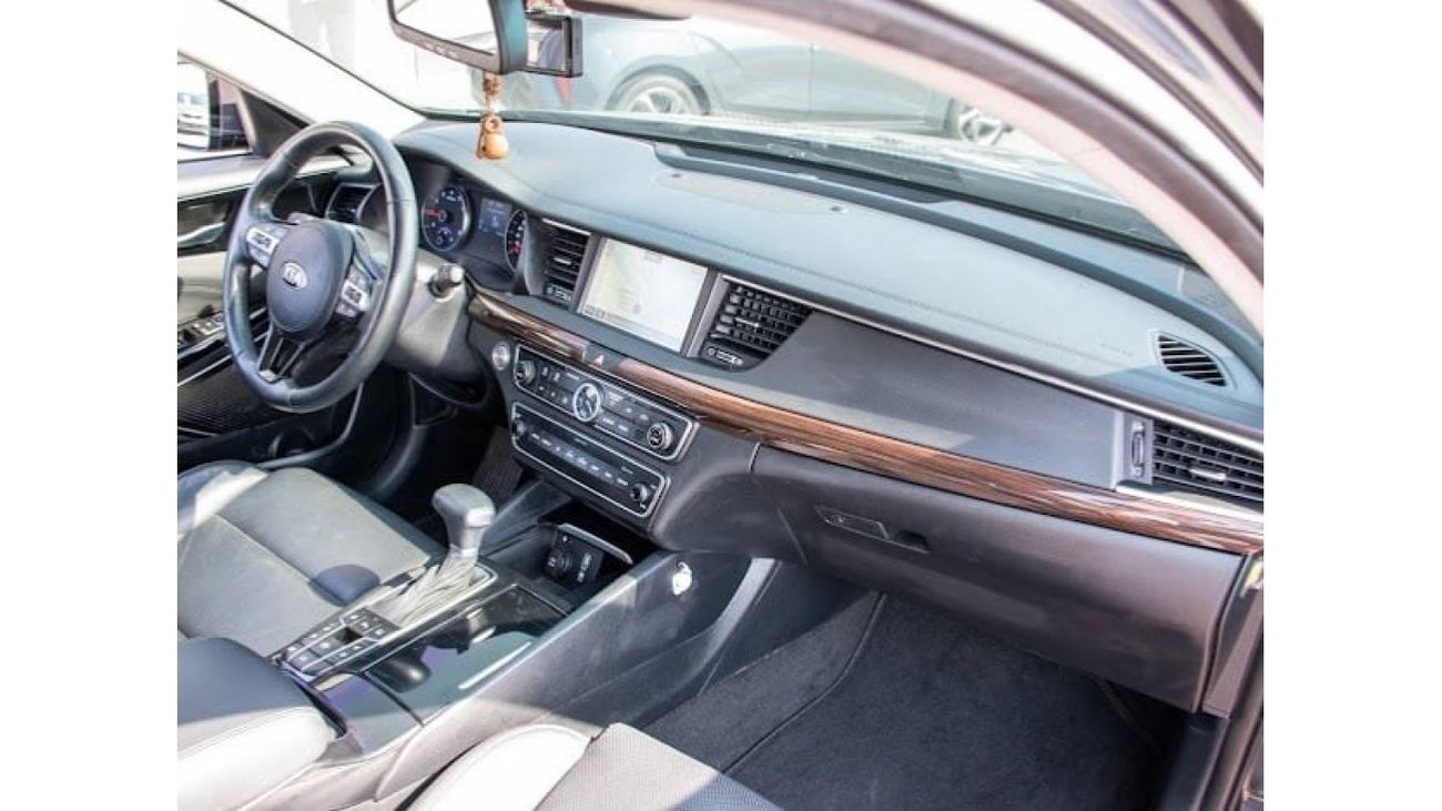 Kia K7 Cadenza 2019 accident free