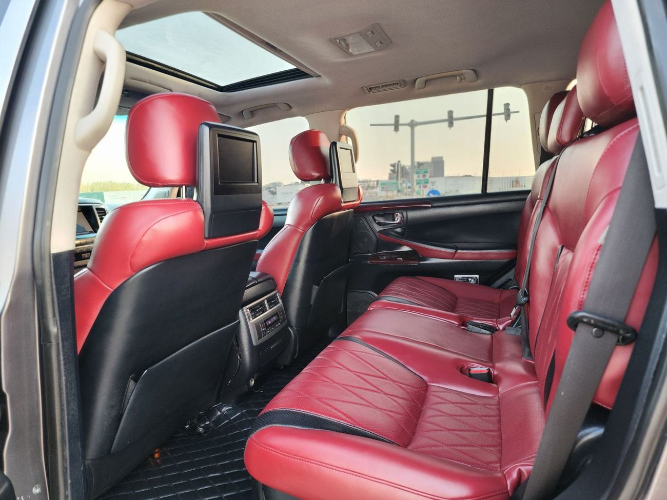 Lexus LX 570 Platinum 5.7L