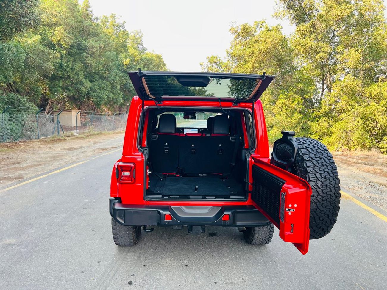 Jeep Wrangler Unlimited Sport S 2.0L A/T