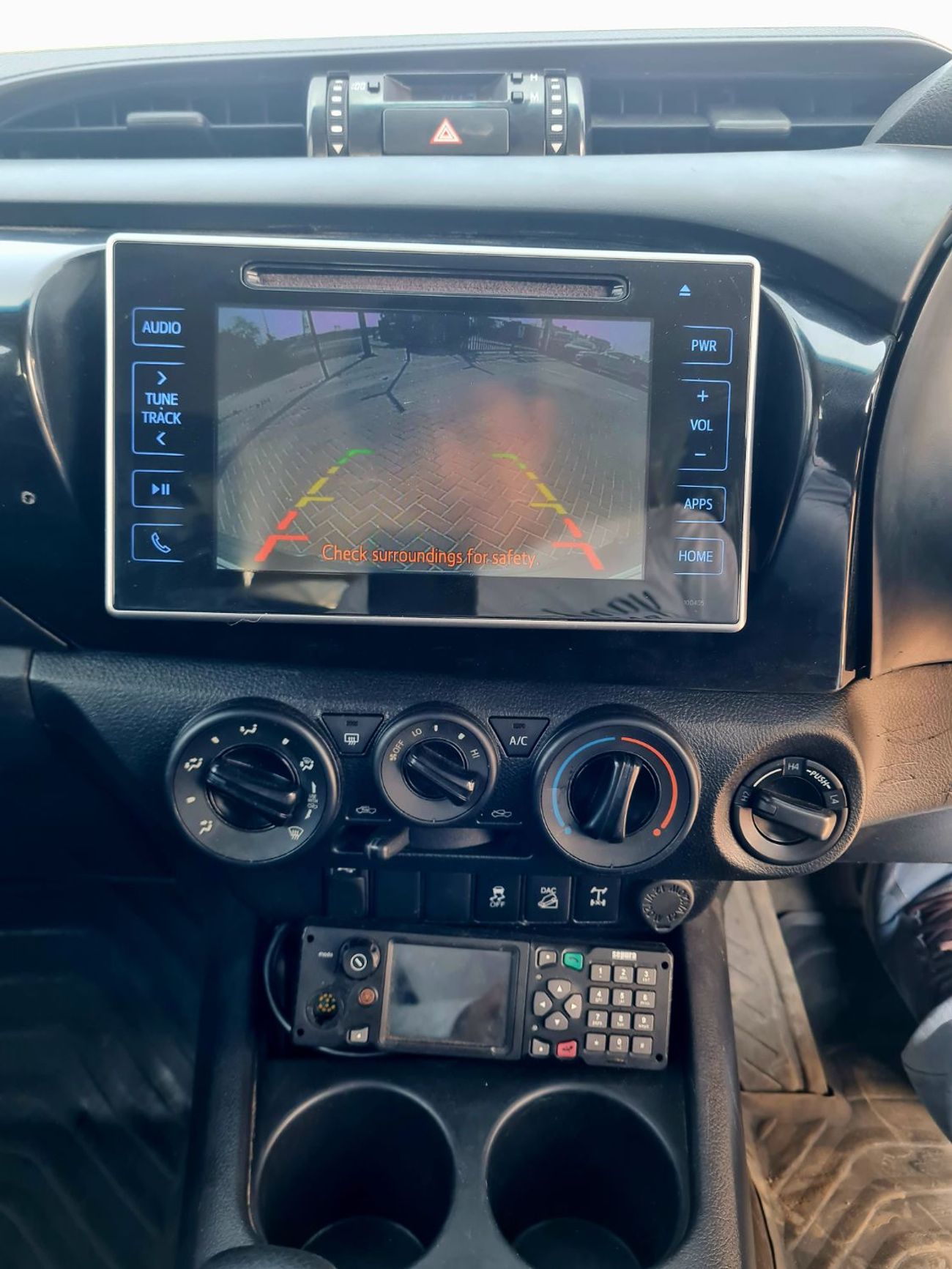 تويوتا هيلوكس Double Cabin  Right Hand Drive Year: *2019* Engine: 2.8L V4