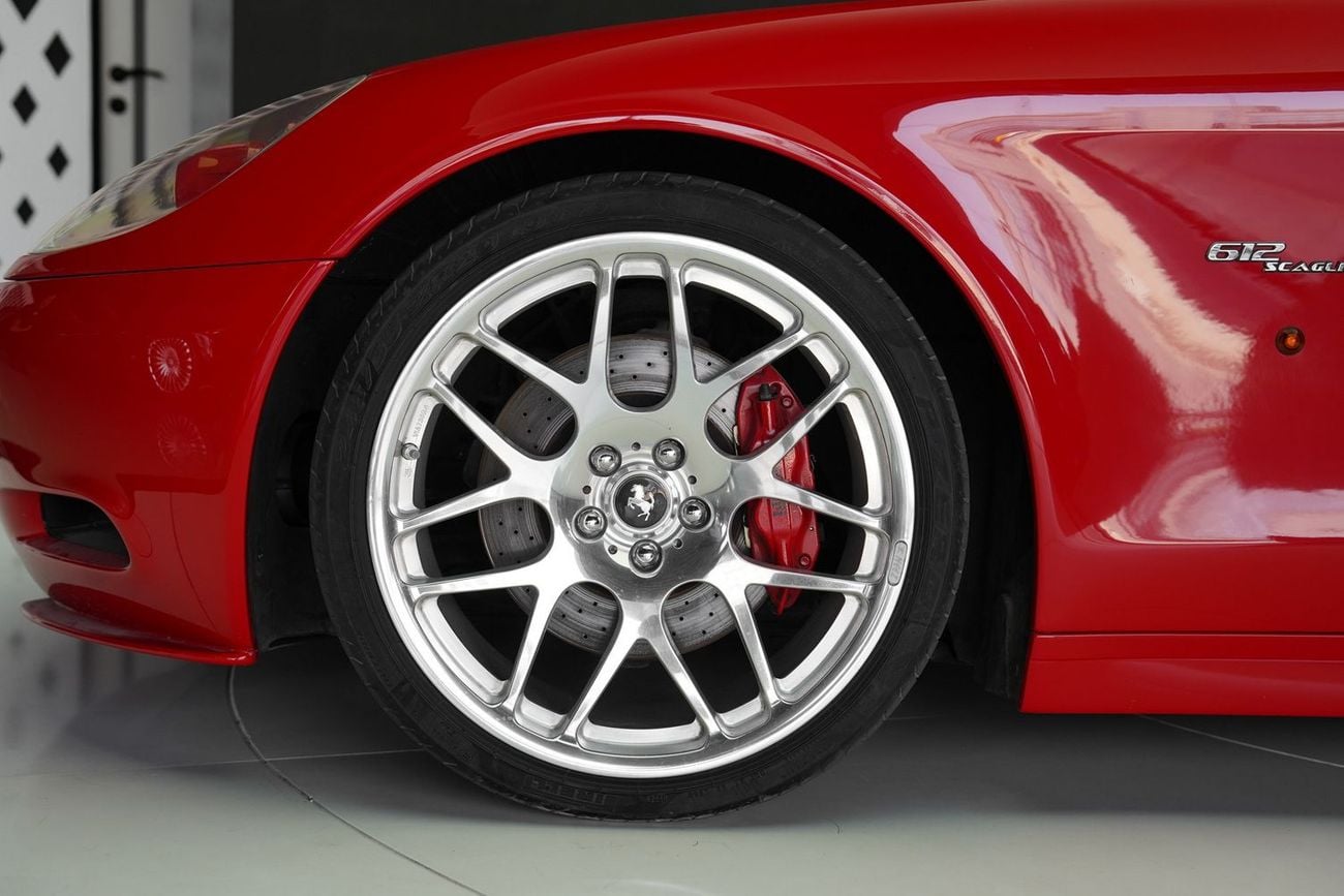 فيراري 612 SCAGLIETTI