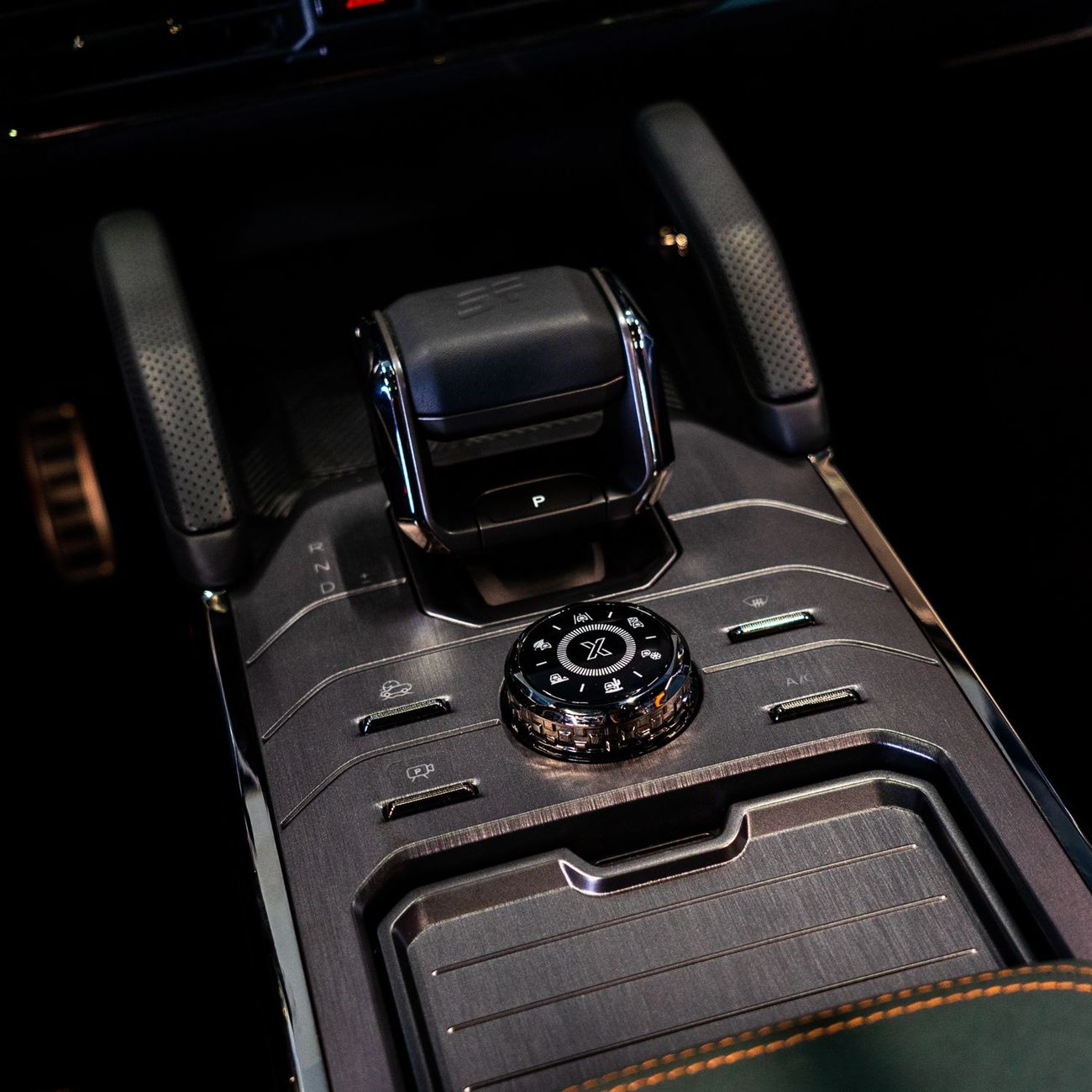 Jetour T2 Luxury AED 2,433pm • 0% Downpayment • Jetour T2 • 1 Year Warranty