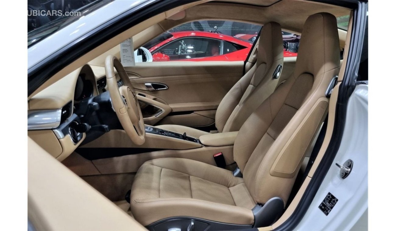 Porsche 911 CARRERA 2012 GCC IN PERFECT CONDITION LOW MILEAGE ONLY 64K KM FULL SERVICE HISTORY FROM PORSCHE