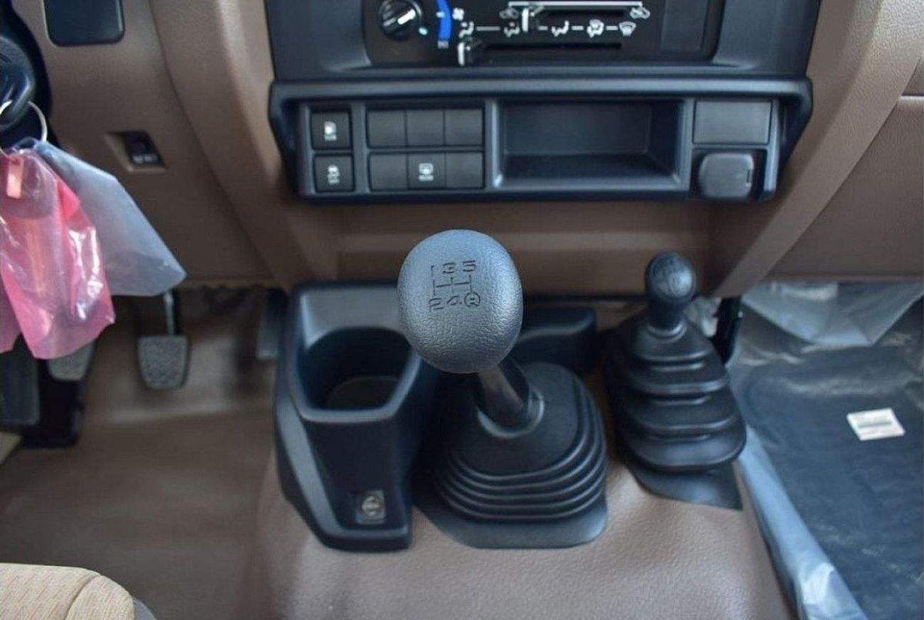 تويوتا لاند كروزر 70 Toyota land cruiser hard top 2024 diesel 4.2L