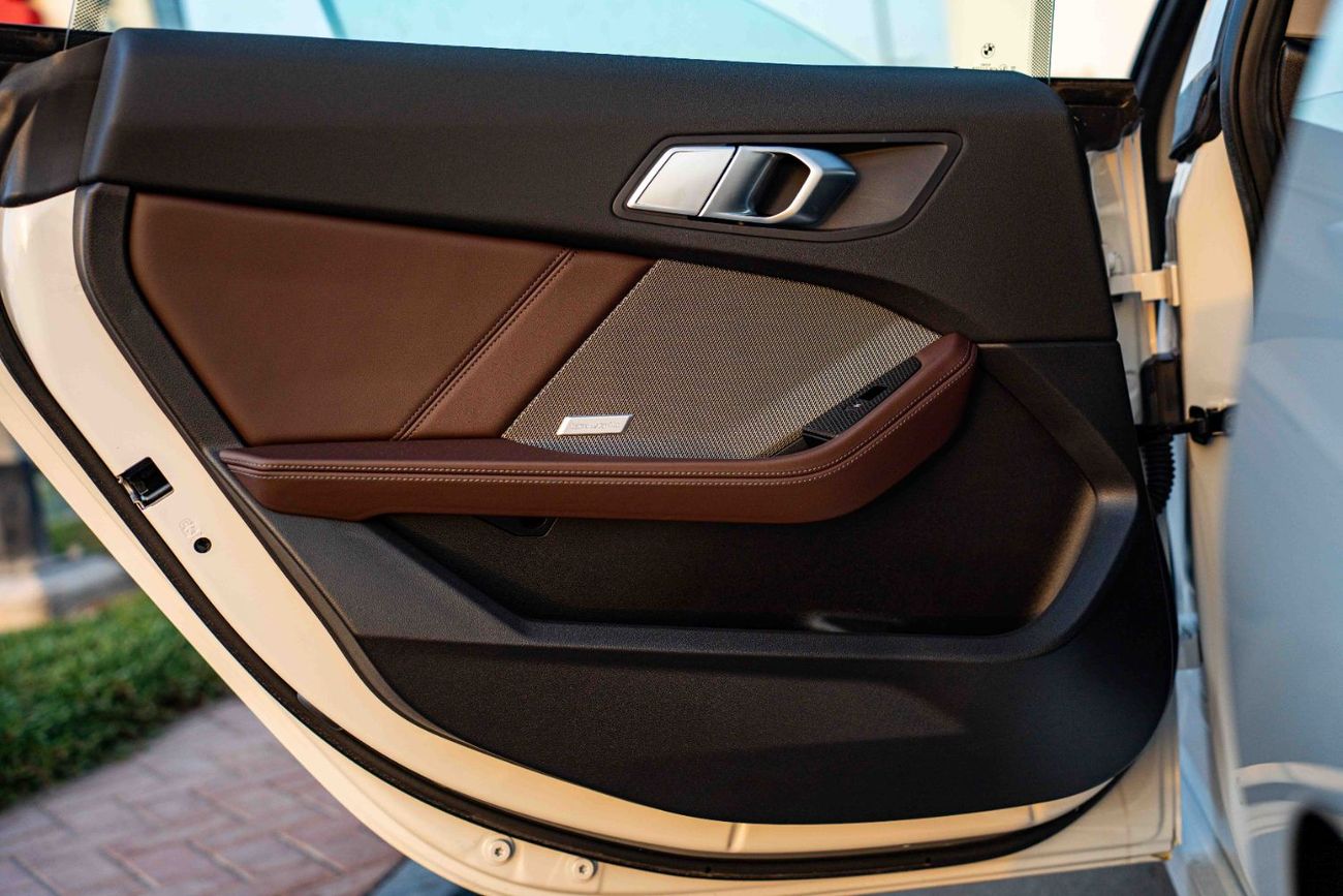 BMW 225L BMW 225L 2025 1.5L petrol Transmission Automatic  360 Camera White outside