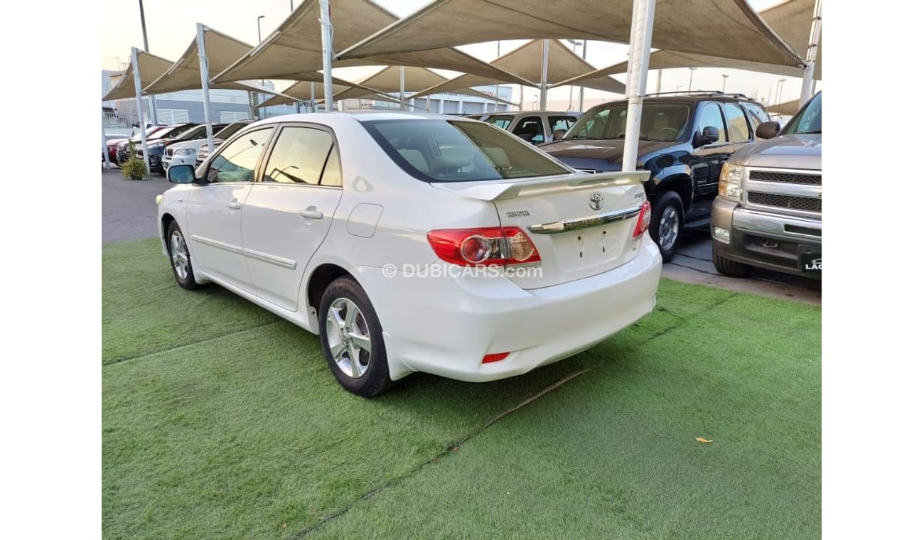 Used Toyota Corolla 2013 for sale in Sharjah 413124