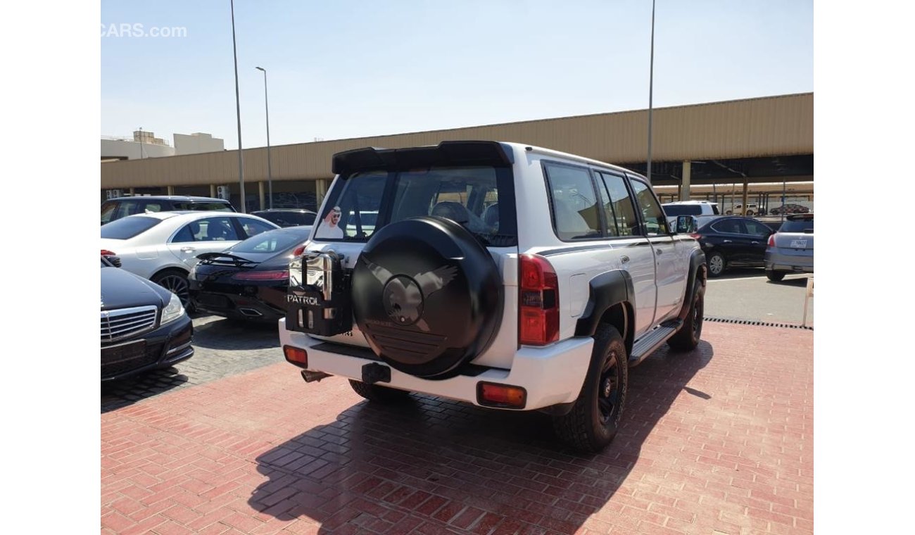 Nissan Patrol Super Safari Falcon M 2019 GCC