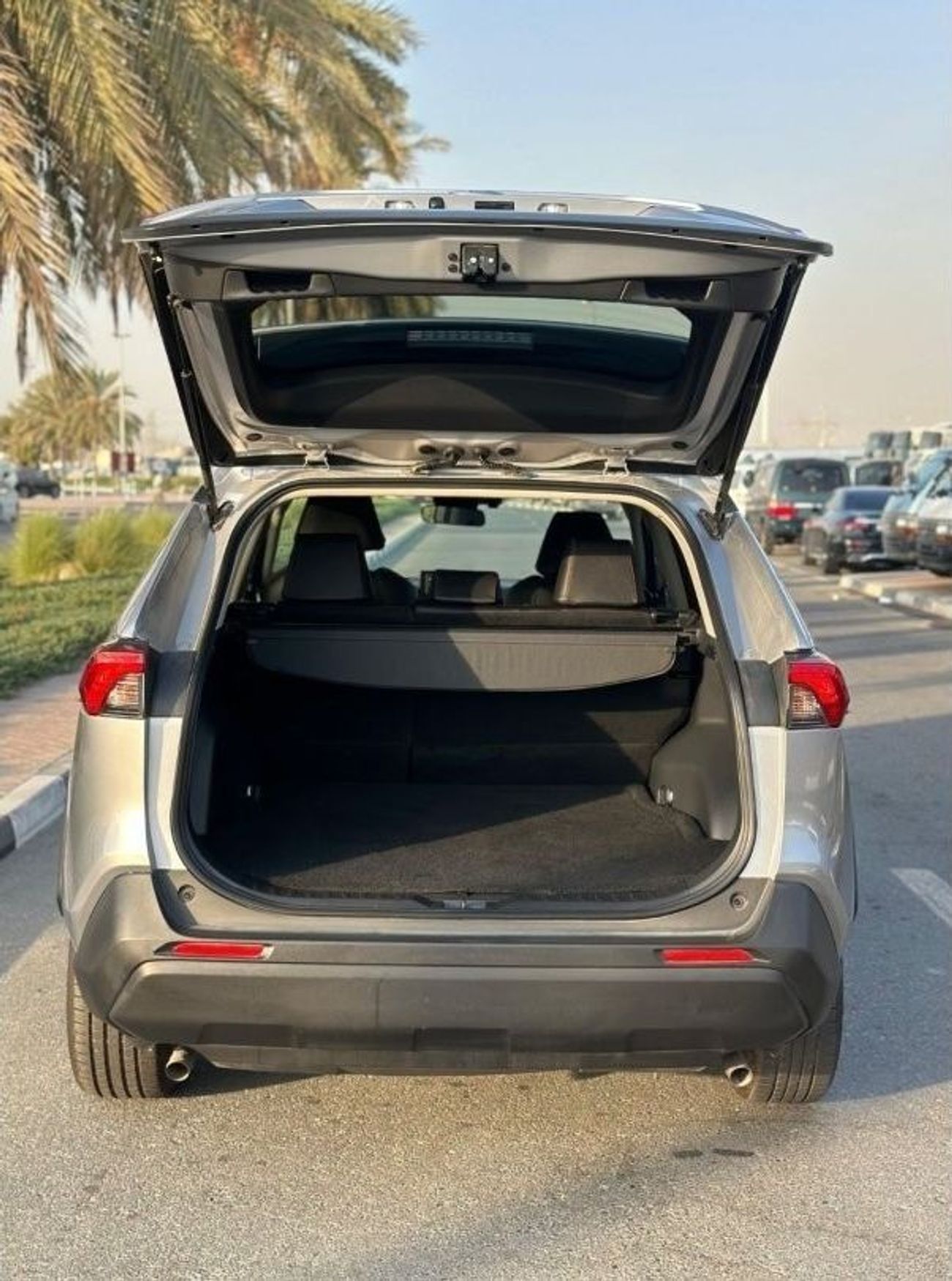 Toyota RAV4 Hybrid TOYOTA RAV4 2020 XLE