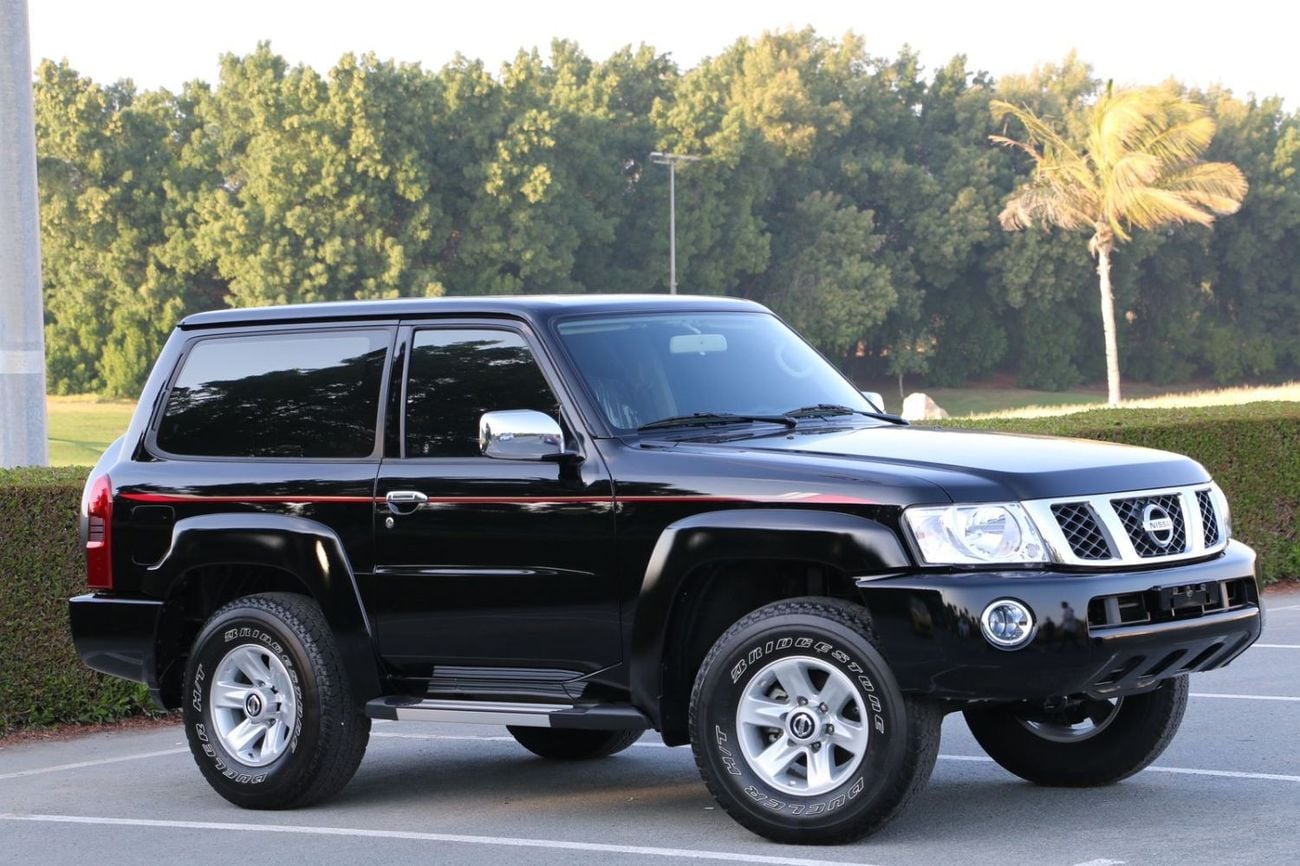 نيسان باترول سفاري نيسان باترول سفارى 2023 جير عادى باب واحد فل ابشن صبغ وكاله تشييكات وكاله تحت الضمان بحاله ممتازه